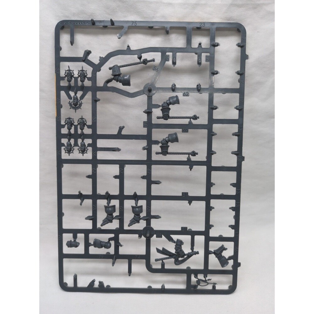 *Incomplete* Warhammer Age Of Sigmar Stormcast Eternals Paladins Bits
